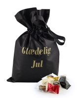 Indpakket Dansk Luksusblanding, 1100 g. Sort stofpose m/tryk Gl&aelig;delig Jul | firmajulegave