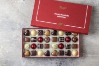 Merry Cherry 32 | 280g.  Stor gaveæske med fyldte chokolader