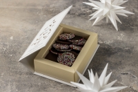 White Book Token | 75g.  Chokoladepoletter i gavebog fra Xocolatl